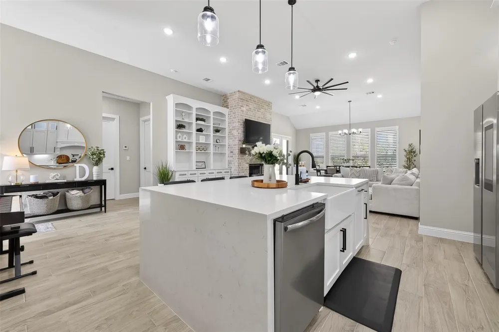 87 Waterford Way Montgomery, TX 77356