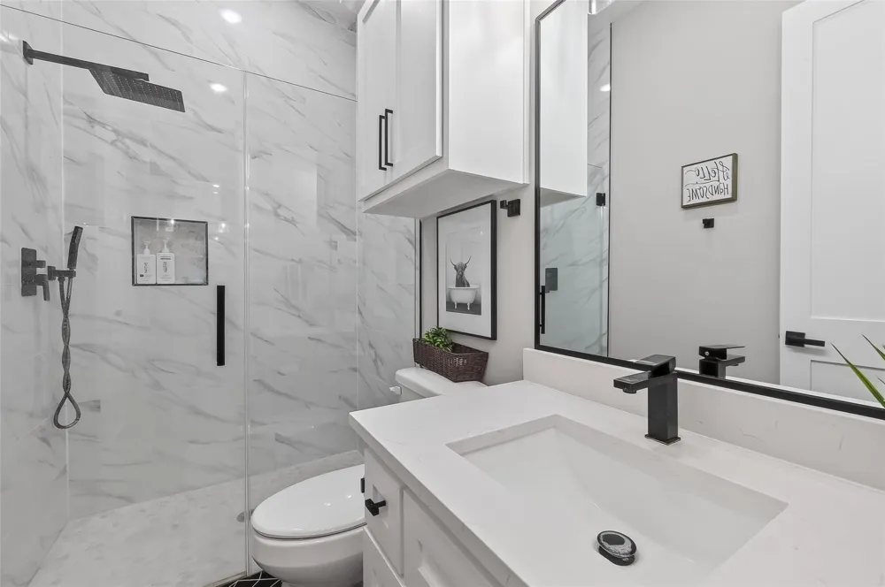 87 Waterford Way Montgomery, TX 77356