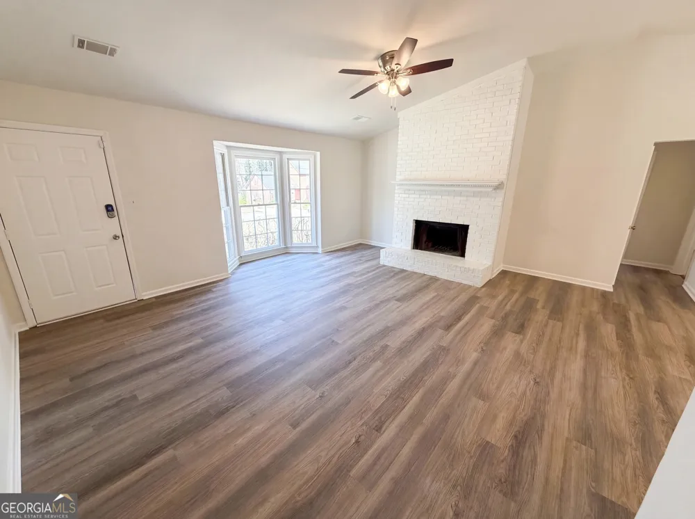 5003 Henson DR SW Mableton, GA 30126