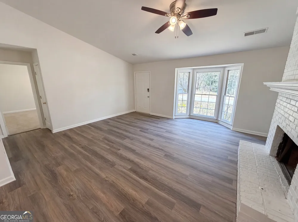 5003 Henson DR SW Mableton, GA 30126