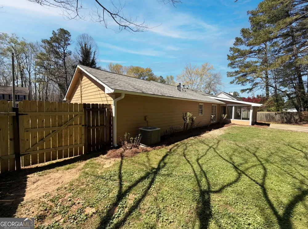 5003 Henson DR SW Mableton, GA 30126