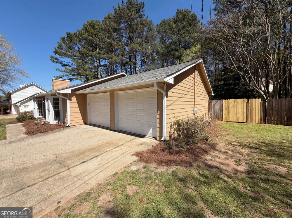 5003 Henson DR SW Mableton, GA 30126
