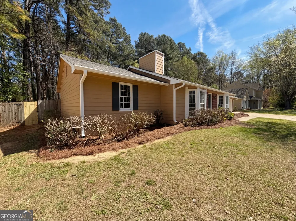 5003 Henson DR SW Mableton, GA 30126