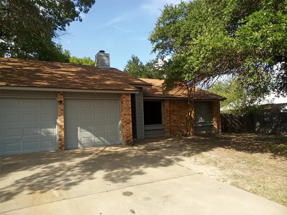 1904 Krizan Avenue Austin, TX 78727