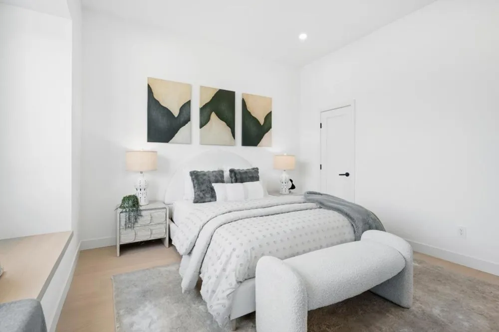 202 Thompson Avenue Mountain View, CA 94043