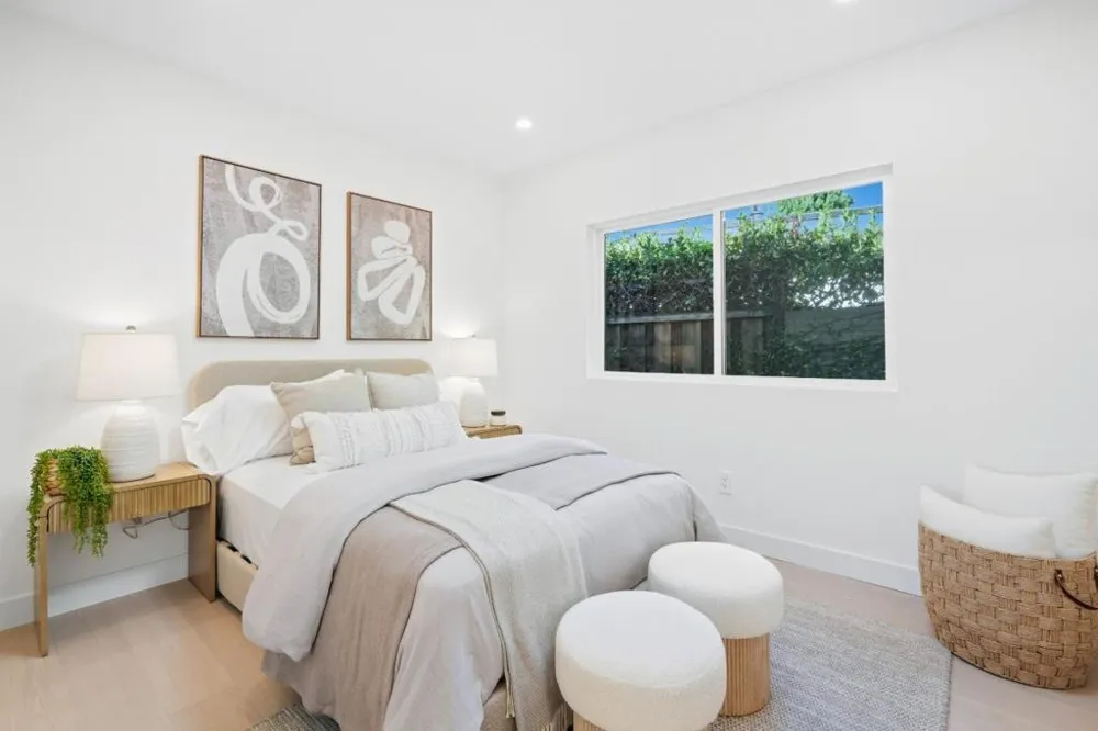 202 Thompson Avenue Mountain View, CA 94043