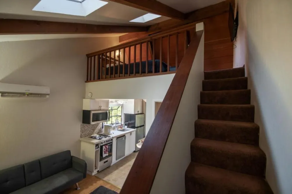 17368 Melody Lane Los Gatos, CA 95033