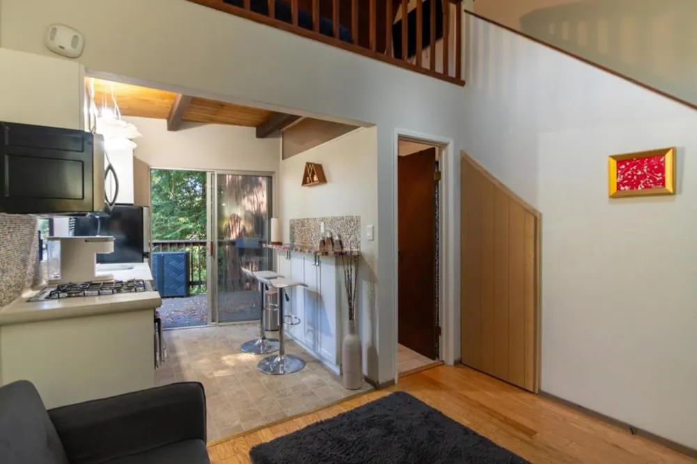 17368 Melody Lane Los Gatos, CA 95033