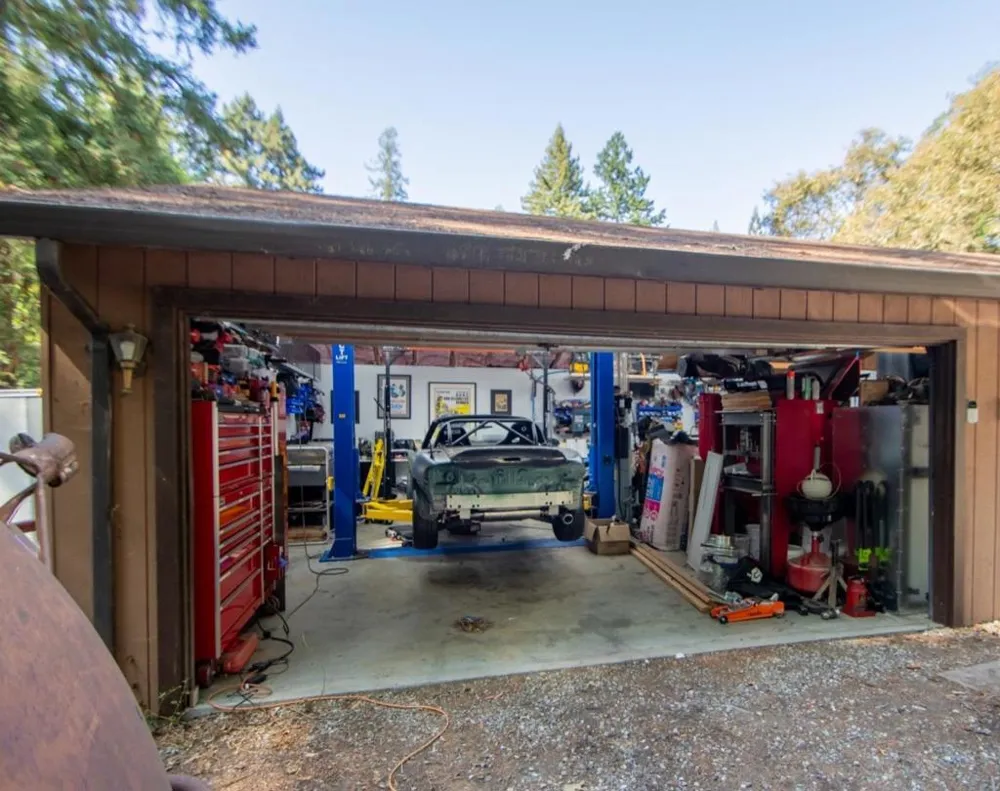 17368 Melody Lane Los Gatos, CA 95033