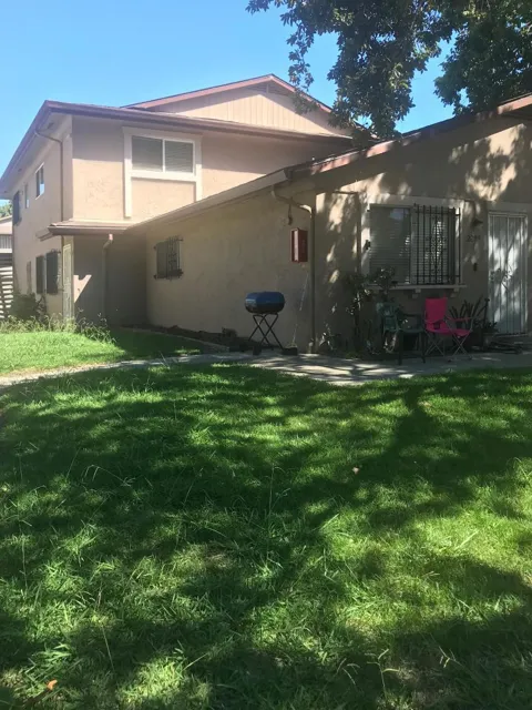 2205 Lemontree Way #2