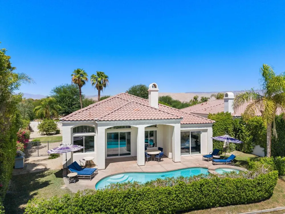 71 Via Las Flores Rancho Mirage, CA 92270