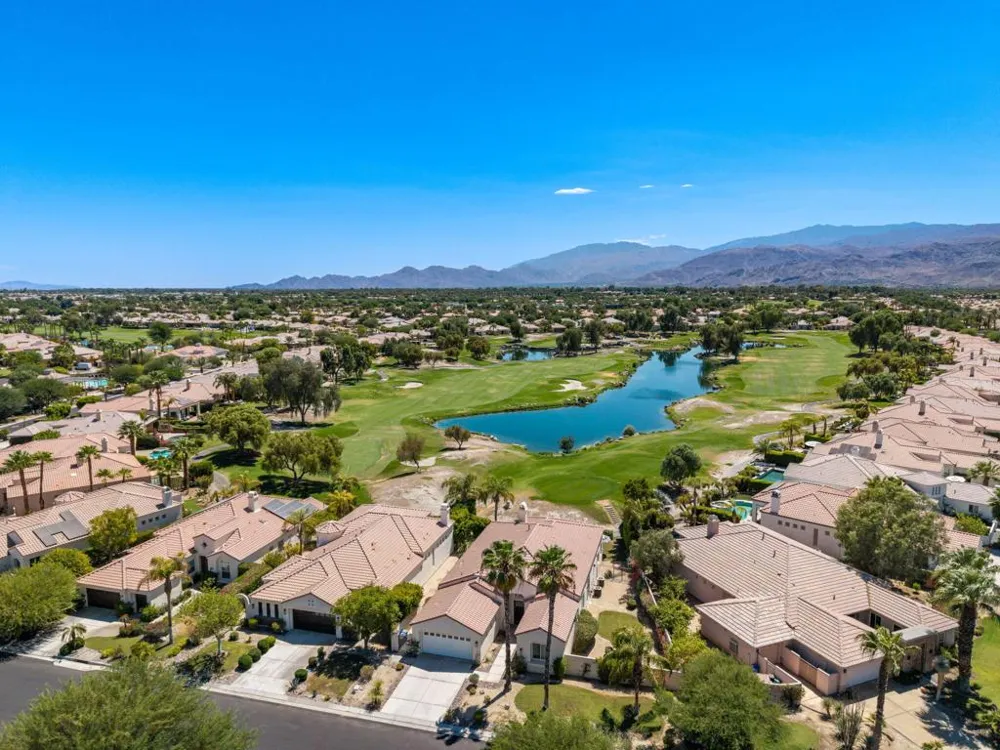 71 Via Las Flores Rancho Mirage, CA 92270