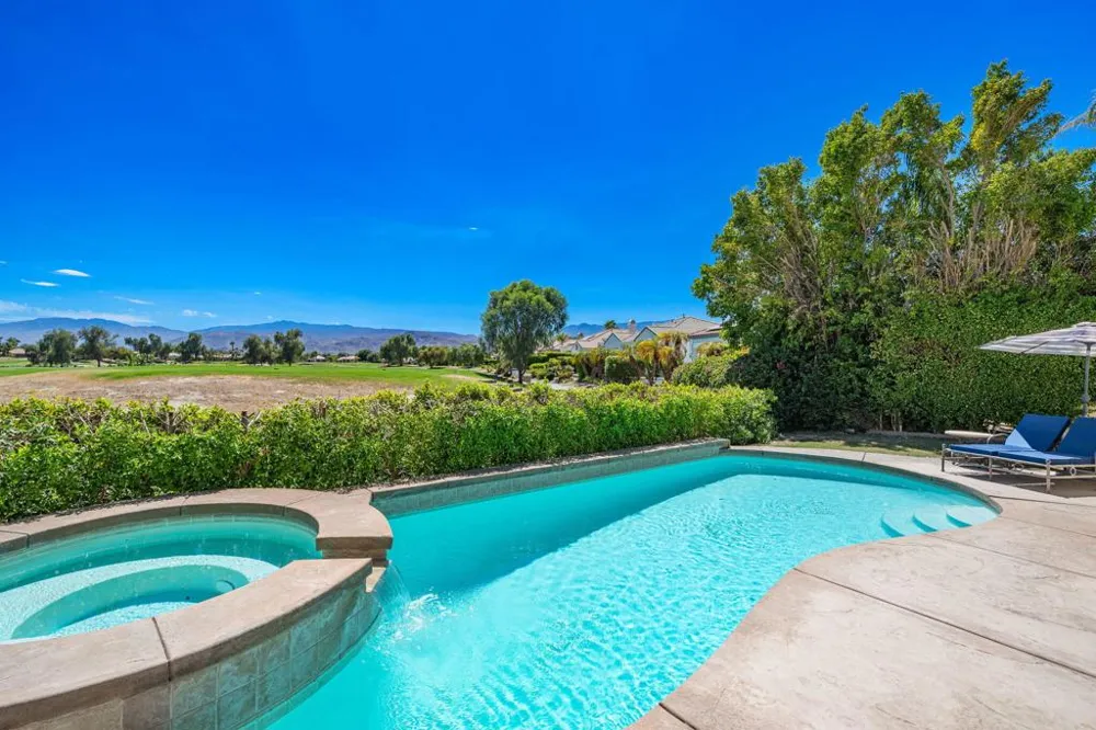 71 Via Las Flores Rancho Mirage, CA 92270