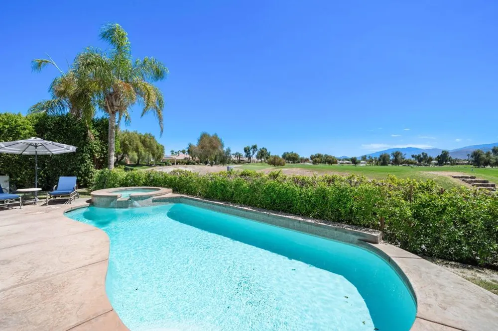 71 Via Las Flores Rancho Mirage, CA 92270