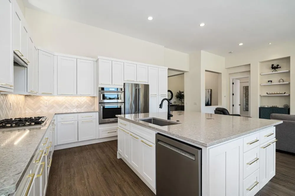 71 Via Las Flores Rancho Mirage, CA 92270