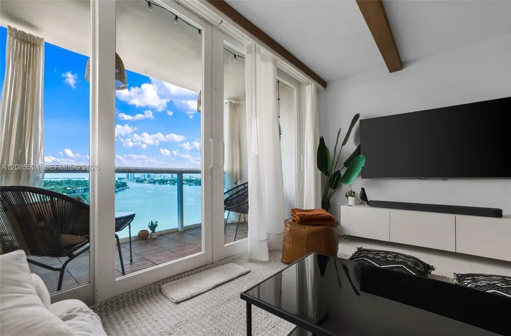6770 Indian Creek Dr #11E Miami Beach, FL 33141