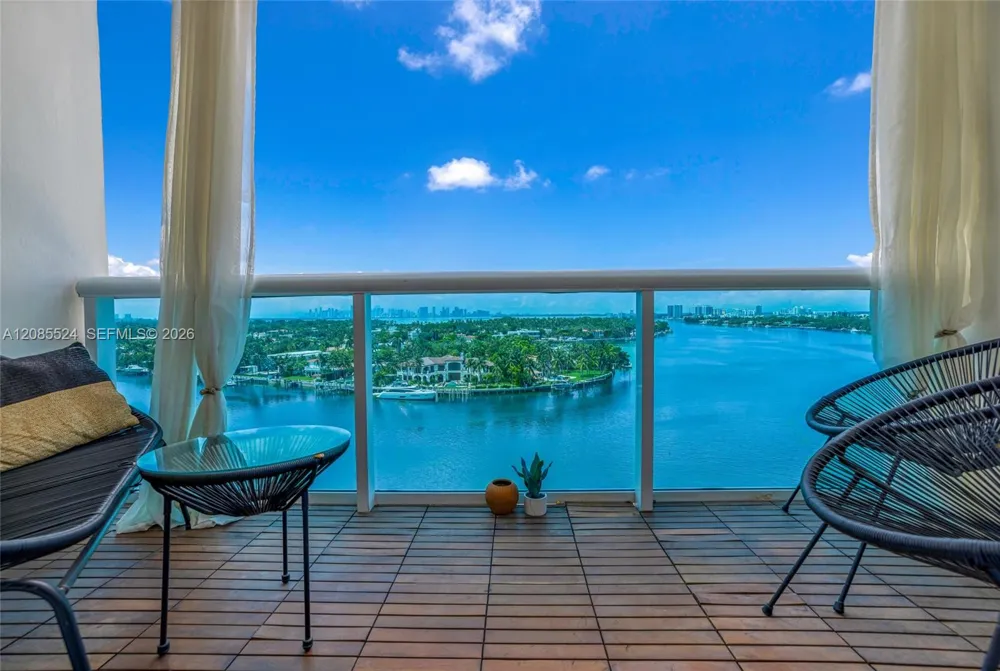 6770 Indian Creek Dr #11E Miami Beach, FL 33141