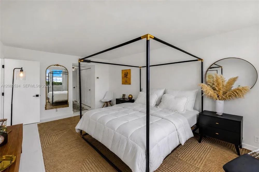 6770 Indian Creek Dr #11E Miami Beach, FL 33141