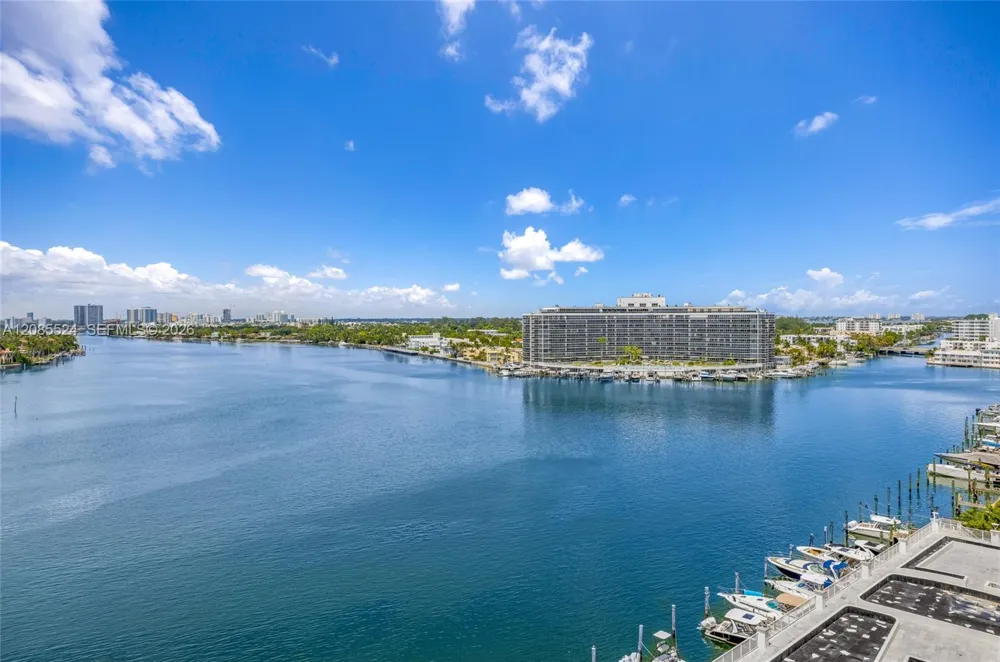 6770 Indian Creek Dr #11E Miami Beach, FL 33141
