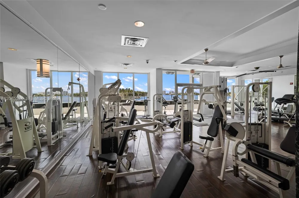 6770 Indian Creek Dr #11E Miami Beach, FL 33141