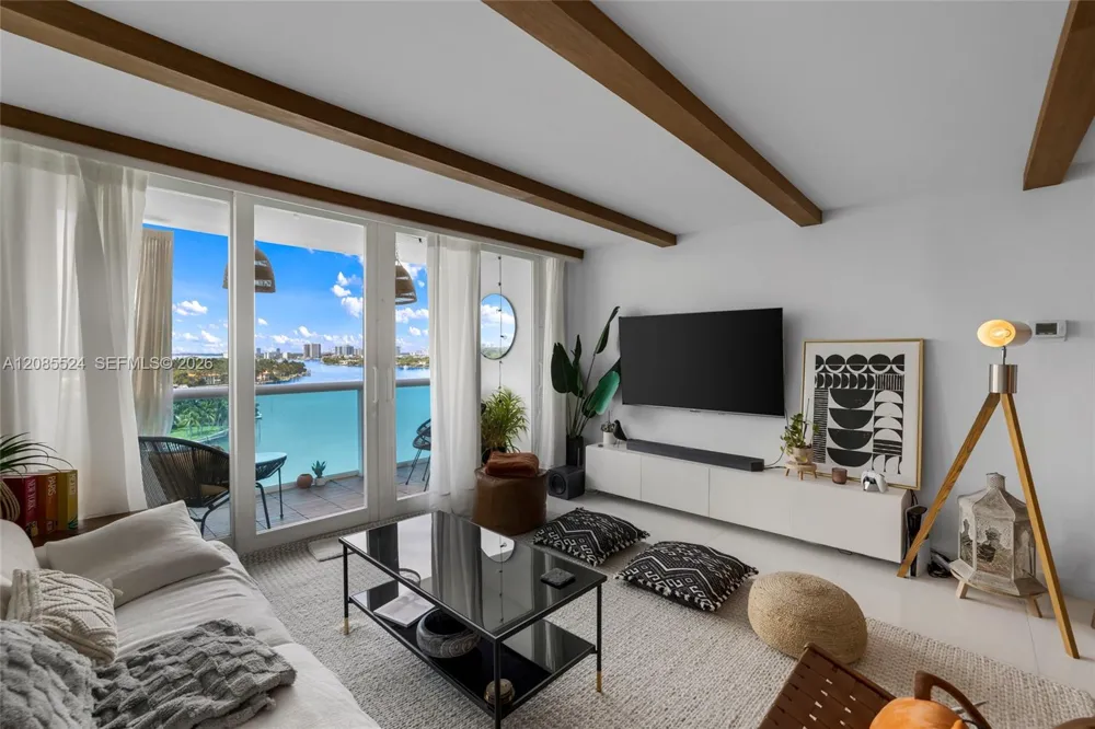 6770 Indian Creek Dr #11E Miami Beach, FL 33141
