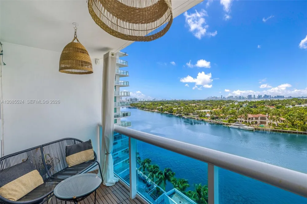 6770 Indian Creek Dr #11E Miami Beach, FL 33141