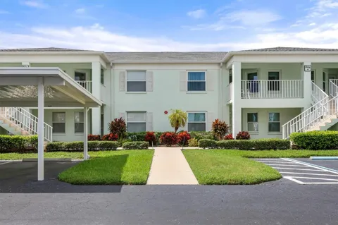 5725 GREENWOOD AVENUE #4203