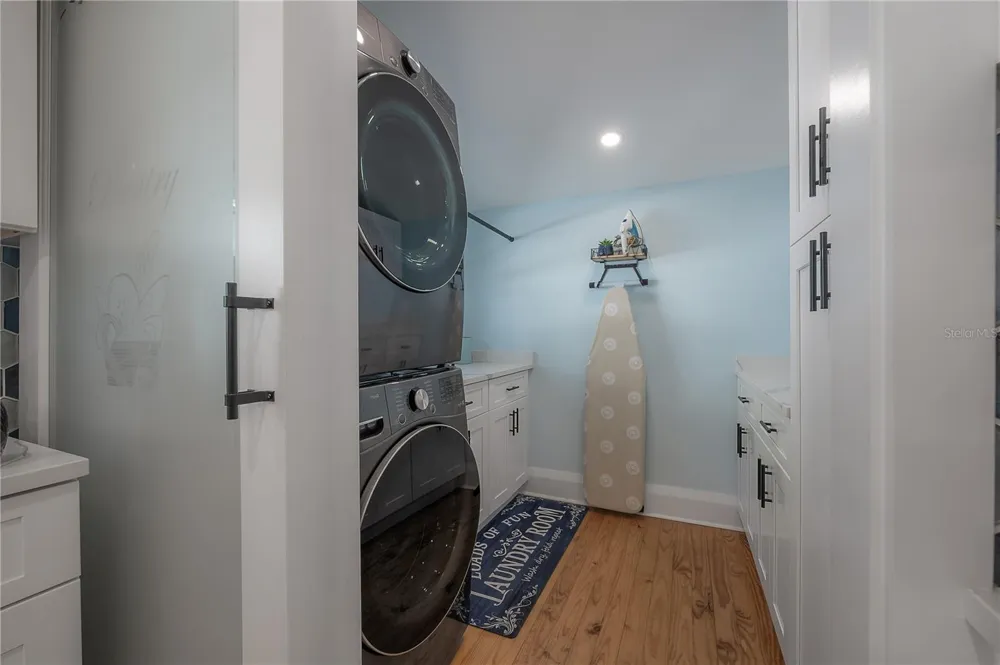 203 W FRIERSON AVENUE Tampa, FL 33603