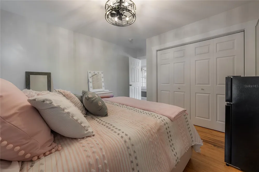 203 W FRIERSON AVENUE Tampa, FL 33603