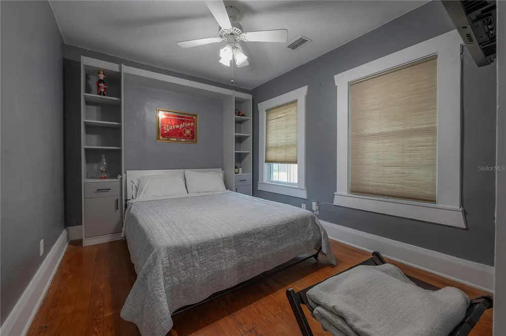 203 W FRIERSON AVENUE Tampa, FL 33603