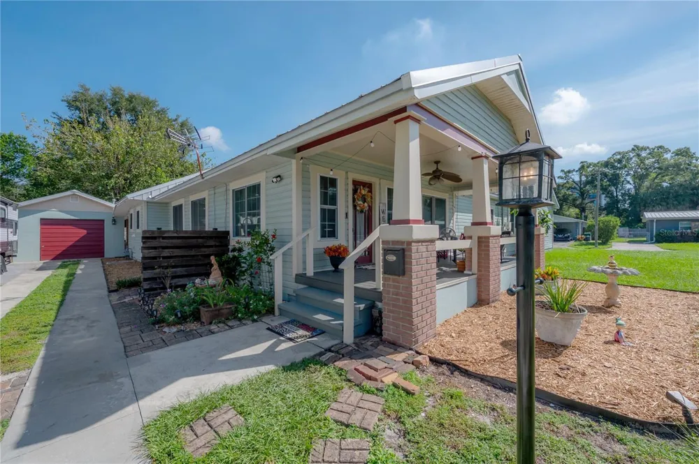 203 W FRIERSON AVENUE Tampa, FL 33603