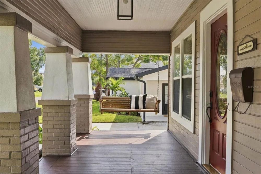714 W PENINSULAR STREET Tampa, FL 33603