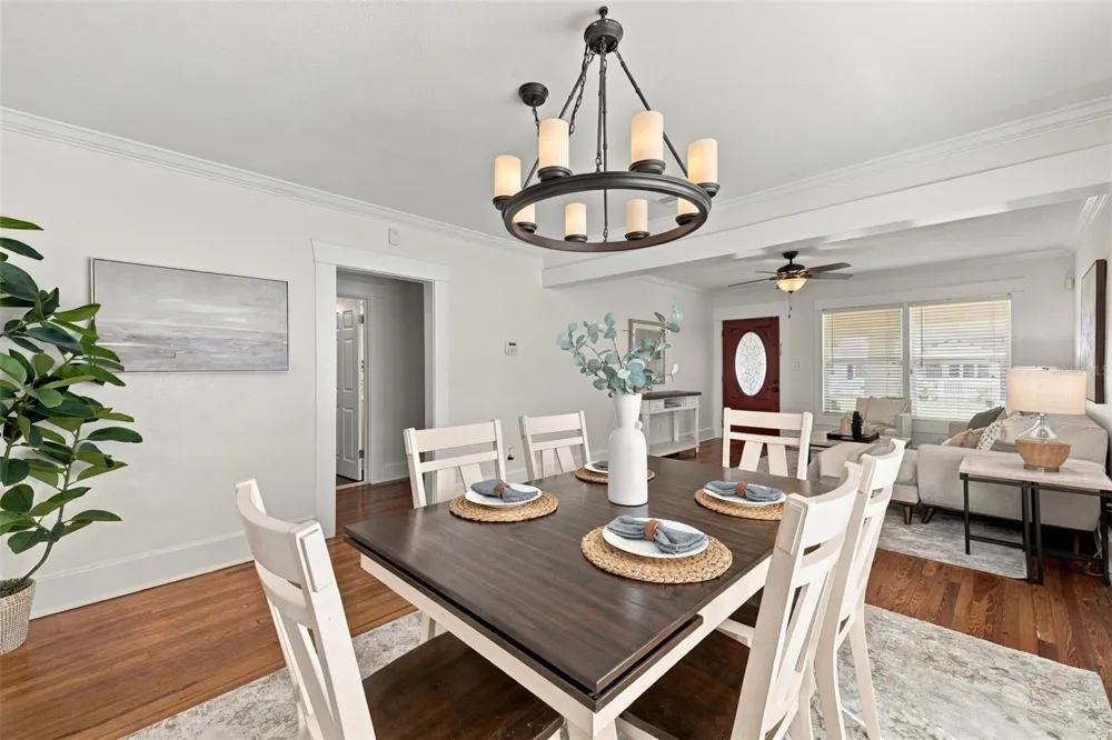 714 W PENINSULAR STREET Tampa, FL 33603