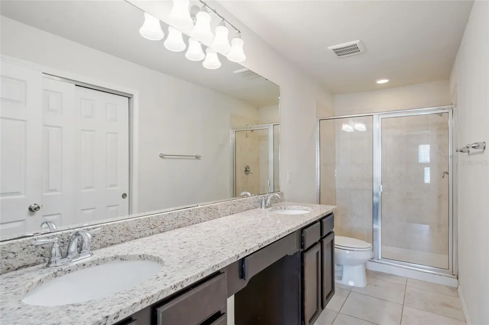 4714 WHITE SANDERLING COURT Tampa, FL 33619