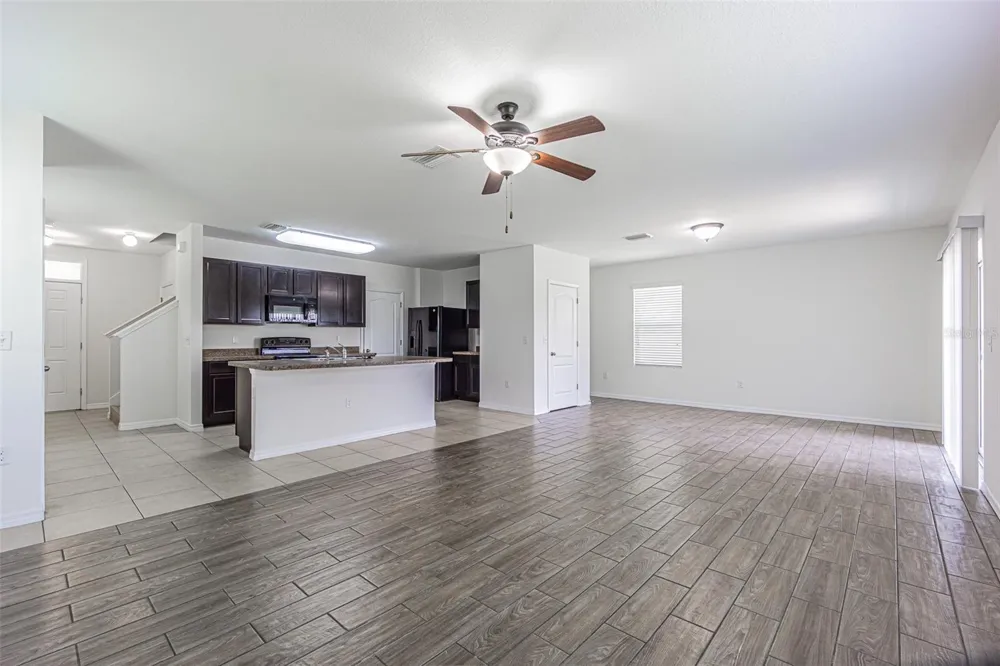 10536 WHISPERING HAMMOCK DRIVE Riverview, FL 33578