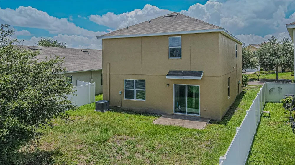10536 WHISPERING HAMMOCK DRIVE Riverview, FL 33578