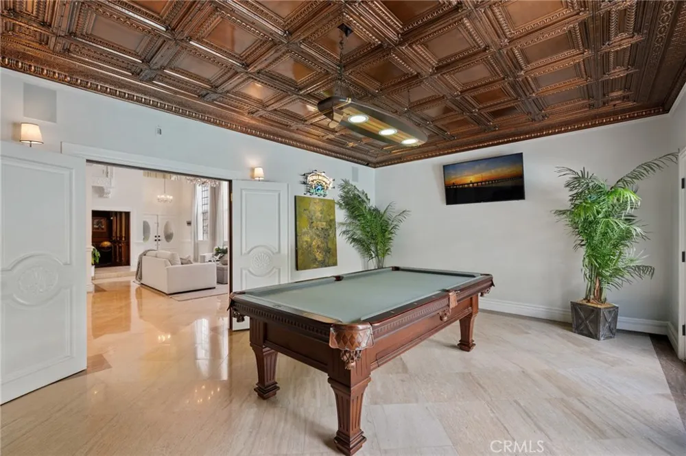 1619 6th Manhattan Beach, CA 90266