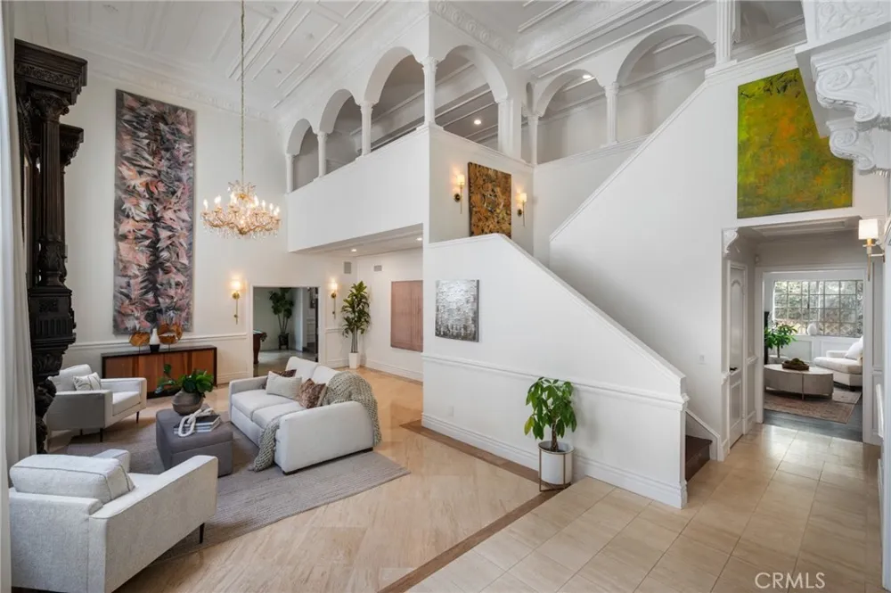 1619 6th Manhattan Beach, CA 90266