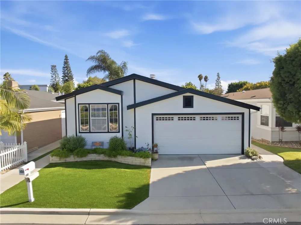 7271 Katella #101 Stanton, CA 90680