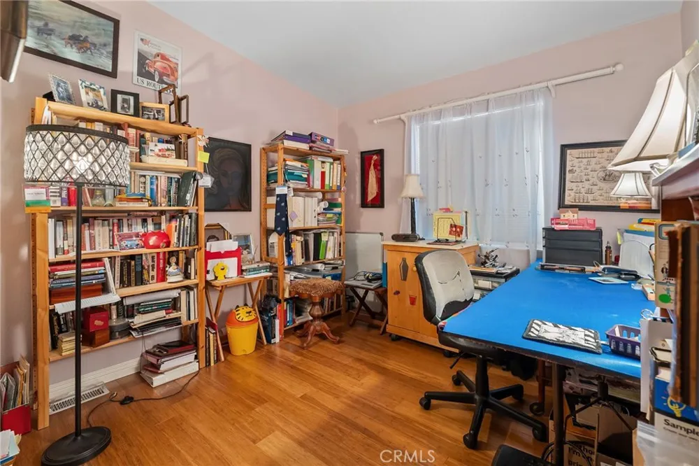 7271 Katella #101 Stanton, CA 90680
