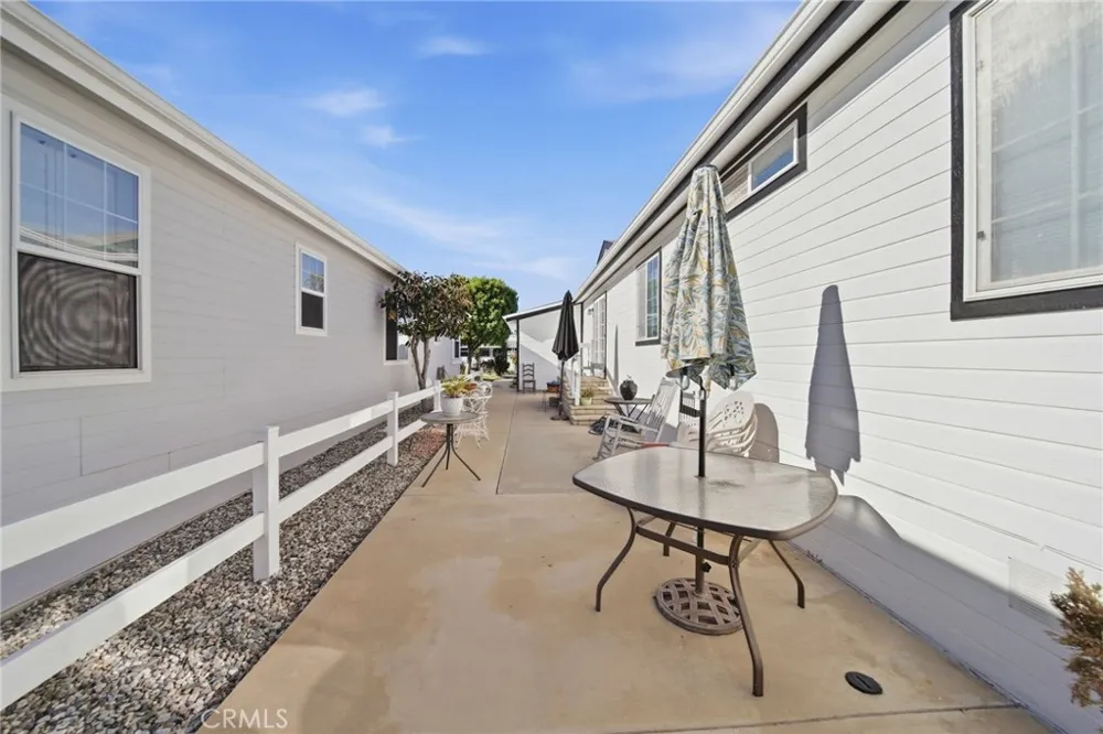 7271 Katella #101 Stanton, CA 90680