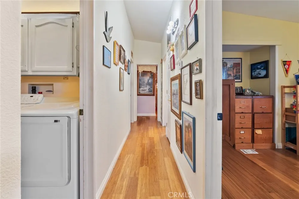 7271 Katella #101 Stanton, CA 90680