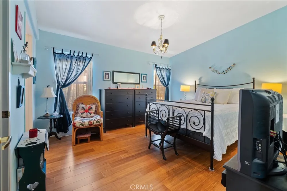 7271 Katella #101 Stanton, CA 90680