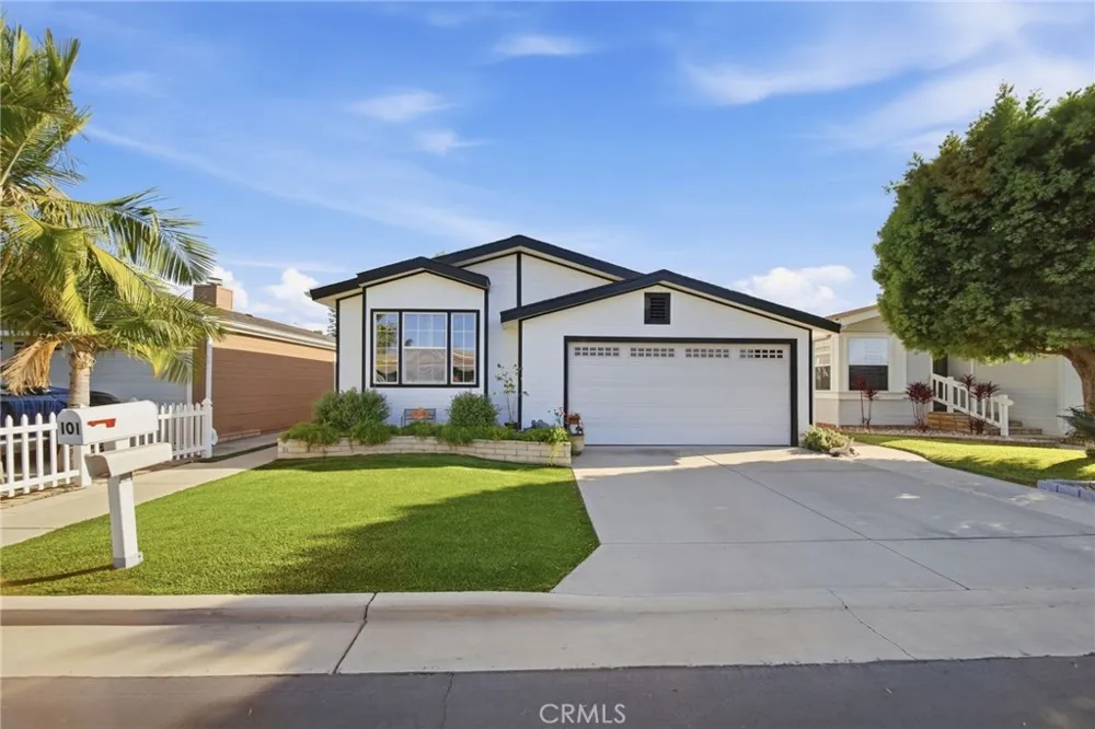 7271 Katella #101 Stanton, CA 90680
