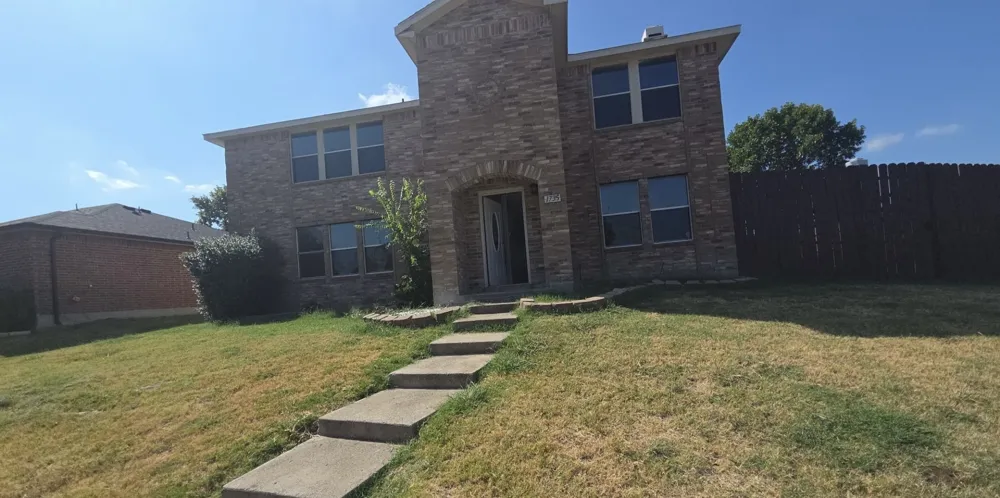 1735 Hickory Creek Lane Rockwall, TX 75032