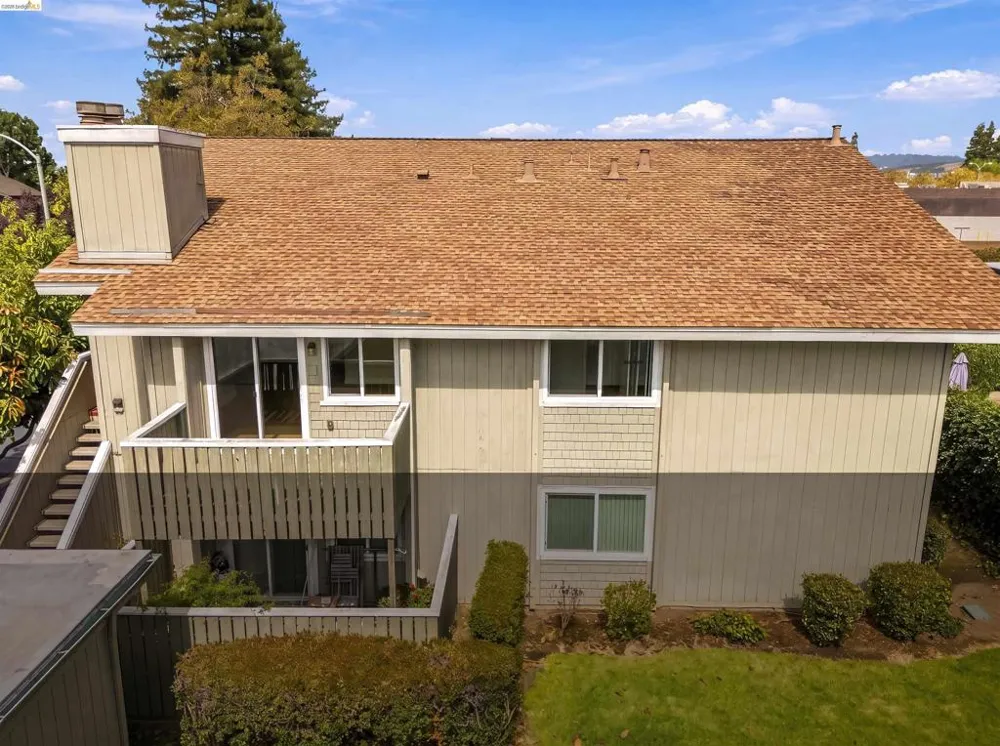 385 CALIENTE CIR San Leandro, CA 94578