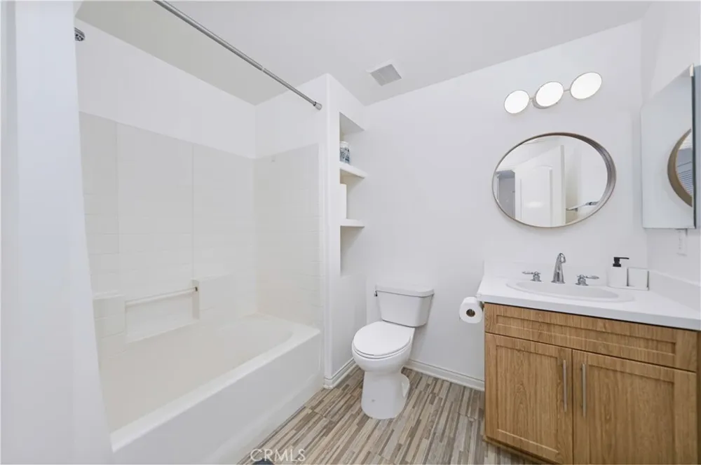 360 W Avenue 26 Los Angeles, CA 90031