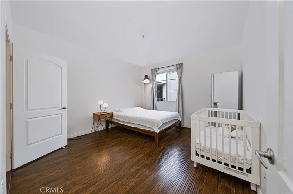 360 W Avenue 26 Los Angeles, CA 90031