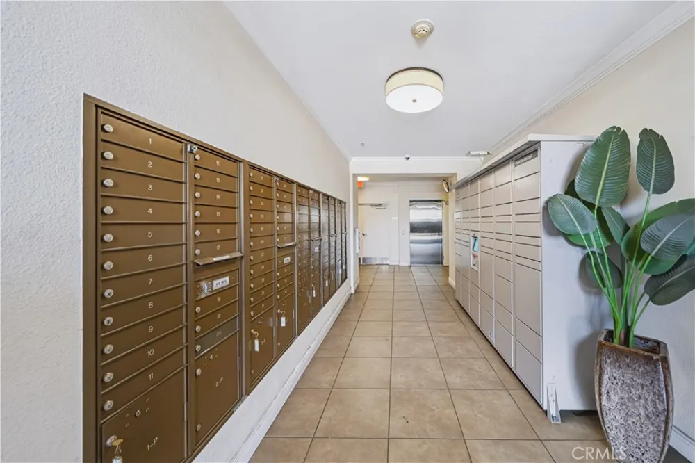 360 W Avenue 26 Los Angeles, CA 90031