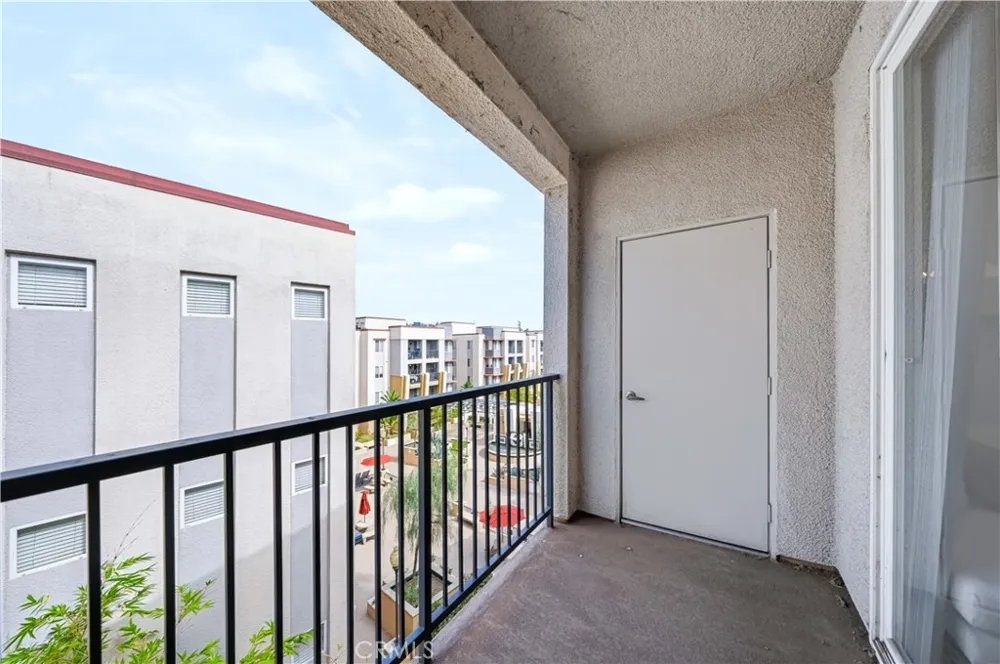 360 W Avenue 26 Los Angeles, CA 90031